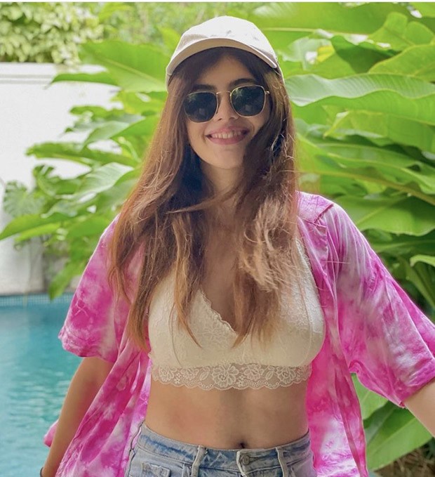 Sanjana Sanghi shares sun-lit pictures in pink tie dye top and bralette while vacationing in Goa