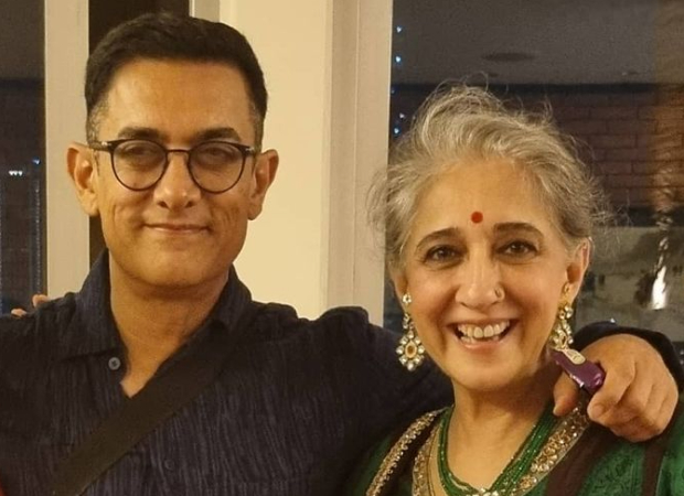Aamir Khan parties with family at his sister Nikhat Khan Hegde's 60th birthday, watch video