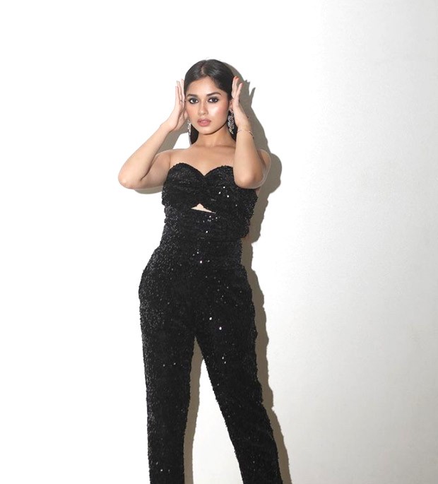 Jannat Zubair ups the glam in black velvet sequin co-ord set worth Rs. 3,319