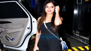 Photos: Jannat Zubair Rahmani snapped with her mother outside Tip & Toe salon in Juhu
