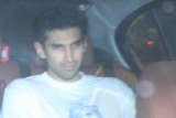 Aditya Roy Kapur waves at paps as he gets clicked for Ranbir’s party
