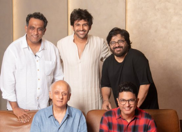 Kartik Aaryan to headline Bhushan Kumar and Vishesh Films' Aashiqui 3;  Anurag Basu to direct the third installment 