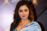 Rashami Desai looks lovely in a blue saree at Lokmat Awards