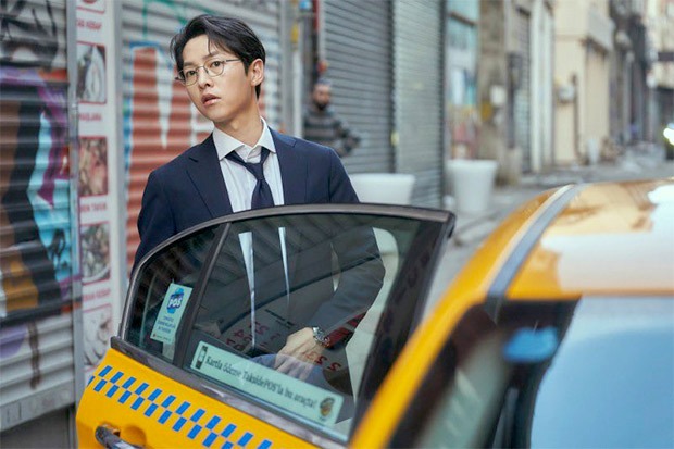 Song Joong Ki, Shin Hyun Been and Lee Sung Min drama now titled Reborn Rich : Bollywood News - Vimarsana News