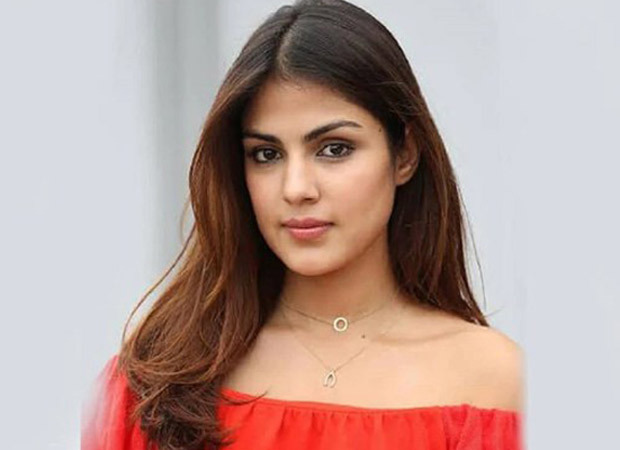Rhea Chakraborty danced with inmates in jail, bought sweets with the remaining money in her account  